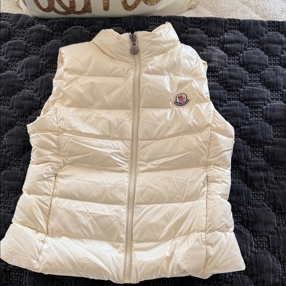 Moncler Off-White Puffer Vest kids size 10 EUC